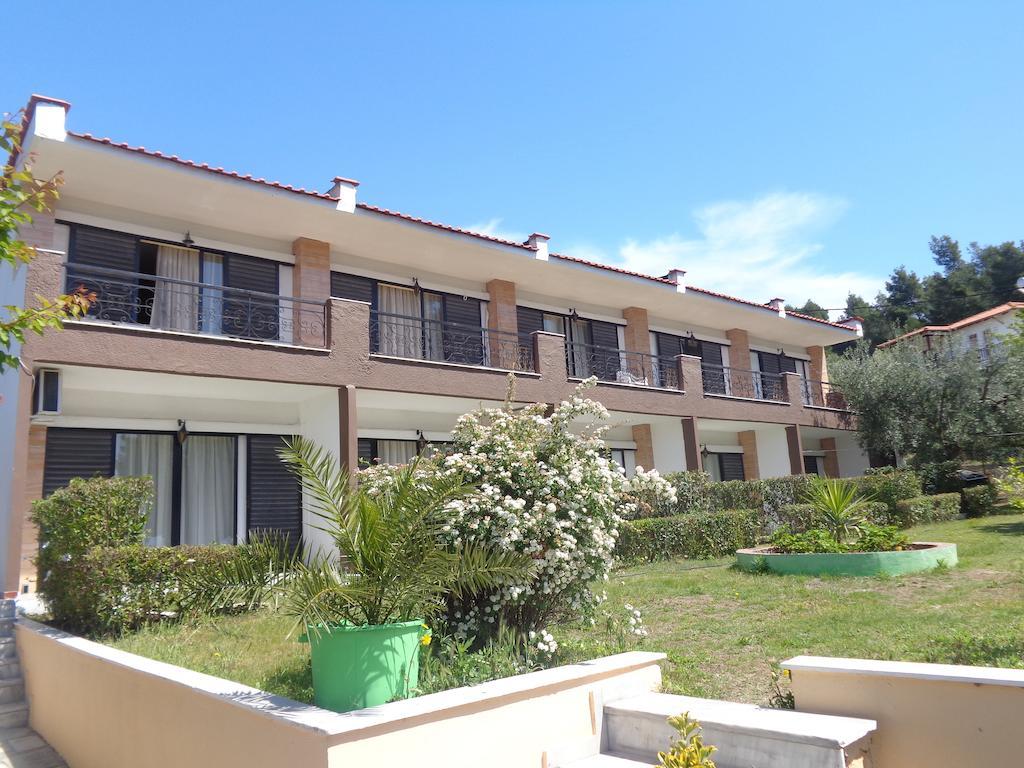 ホテル Porto Matina メタモルフォシ エクステリア 写真