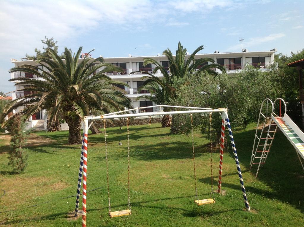 ホテル Porto Matina メタモルフォシ エクステリア 写真